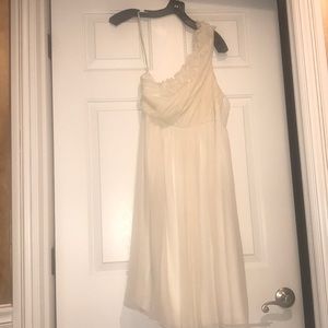 White one shoulder dress